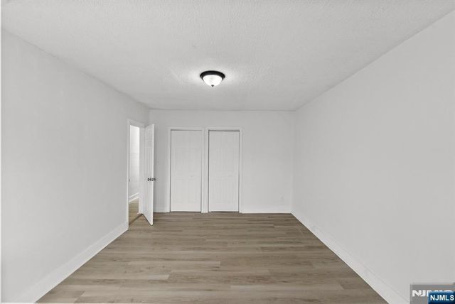 212 11th Street, Newark, NJ 07107