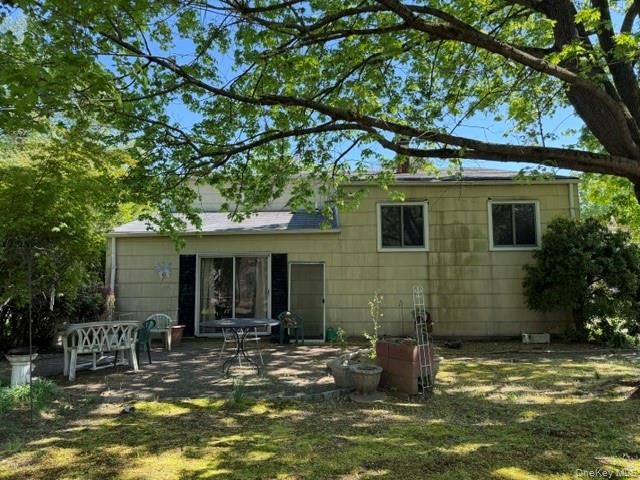 5 Broadhurst Street, Port Jefferson, NY 11776