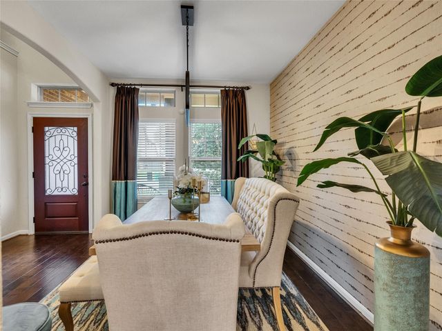 6530 Hunters Creek Lane, Baytown, TX 77521