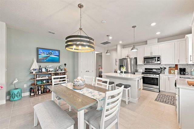 10208 COASTAL SHORES DRIVE, Parrish, FL 34219