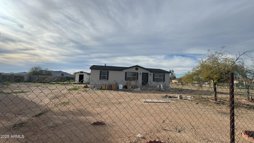1050 N 379TH Avenue, Tonopah, AZ 85354