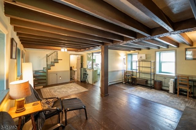 1053 S Main St, Phillipsburg Town, NJ 08865