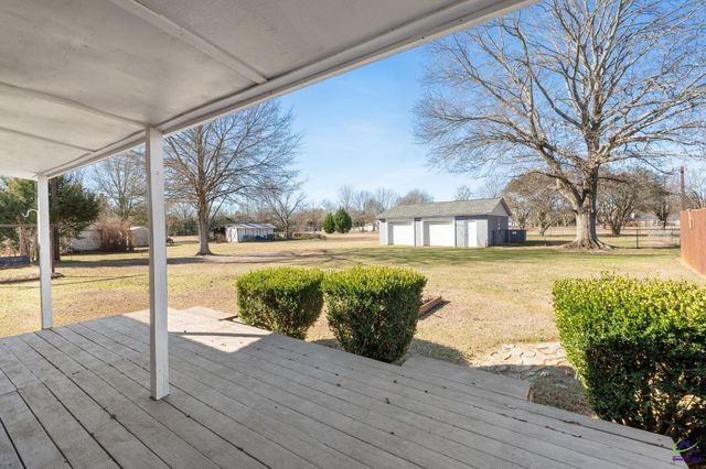 181 Kewanee Drive, Byron, GA 31008