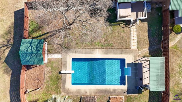 181 Kewanee Drive, Byron, GA 31008