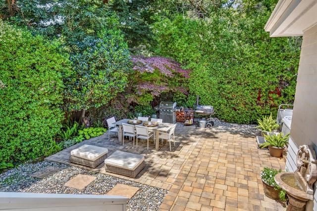 63 Ridgecourt, Woodside, CA 94062