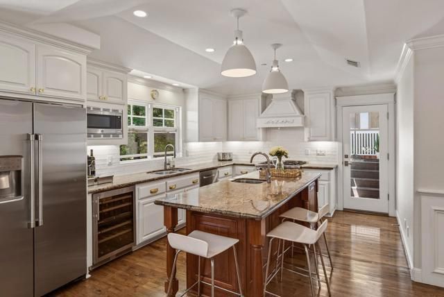 63 Ridgecourt, Woodside, CA 94062