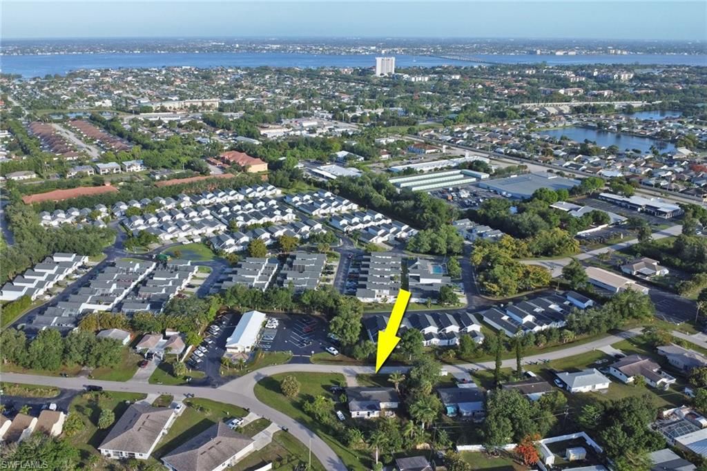 6701 Fiesta LN, FORT MYERS, FL 33919 — photo 3