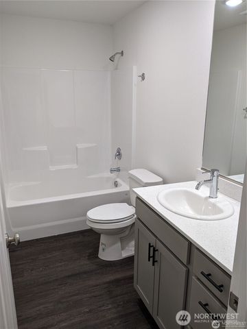 1409 1412, 1413, 1414 Nora Lane, Centralia, WA 98531