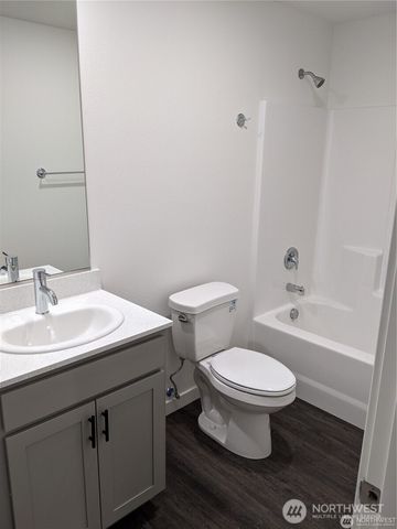 1409 1412, 1413, 1414 Nora Lane, Centralia, WA 98531