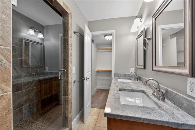 201 S Jackson Street, Spring Hill, KS 66083