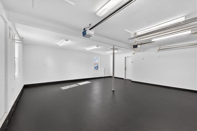 201 S Jackson Street, Spring Hill, KS 66083