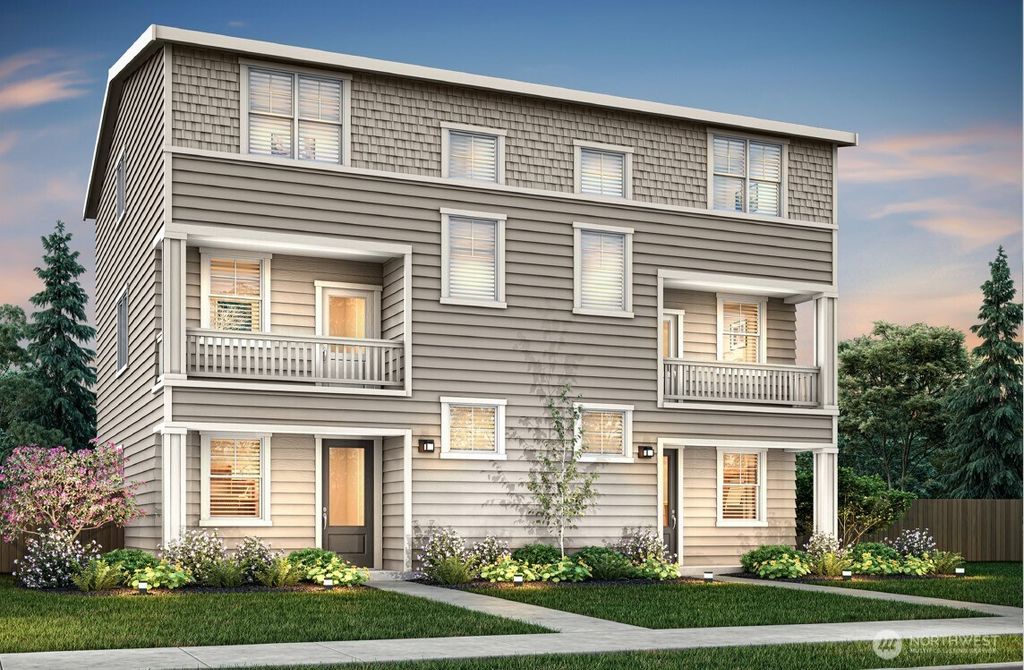 8744 151st Street E, Puyallup, WA 98375