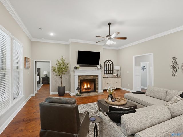 5001 River Birch Lane, Owens Cross Roads, AL 35763