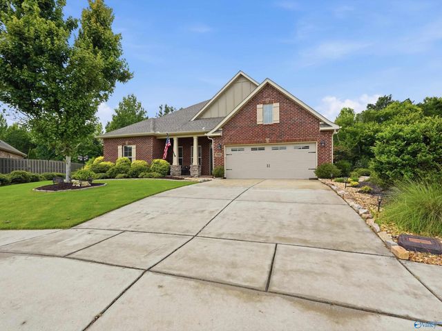 5001 River Birch Lane, Owens Cross Roads, AL 35763