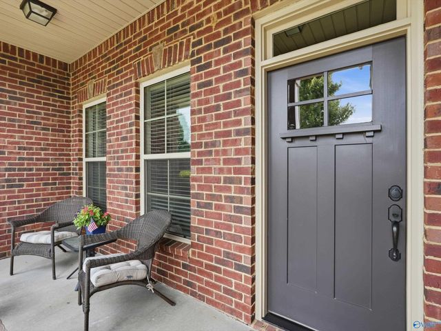 5001 River Birch Lane, Owens Cross Roads, AL 35763