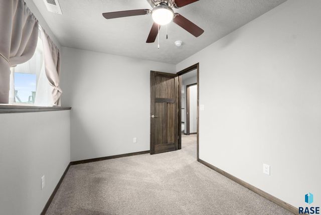 9320 W Colton St Street, Sioux Falls, SD 57106