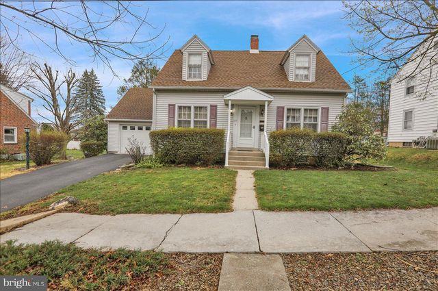 618 SMITH AVE, Lebanon, PA 17042