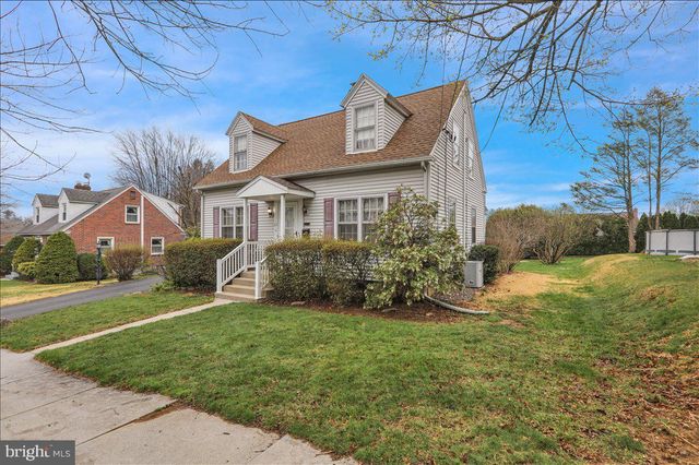 618 SMITH AVE, Lebanon, PA 17042