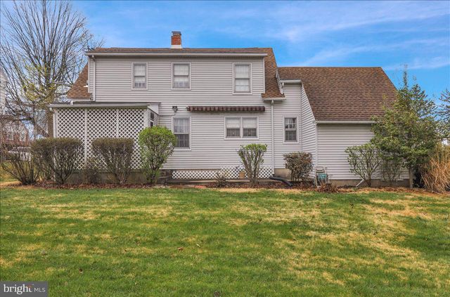 618 SMITH AVE, Lebanon, PA 17042