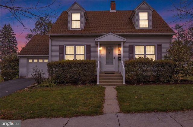 618 SMITH AVE, Lebanon, PA 17042