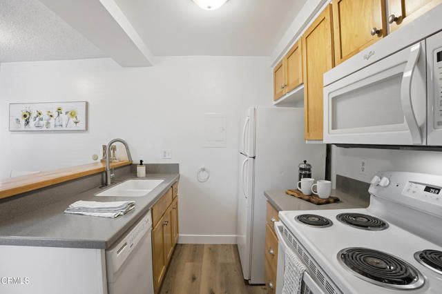 5082 Shenandoah Street, Ventura, CA 93003