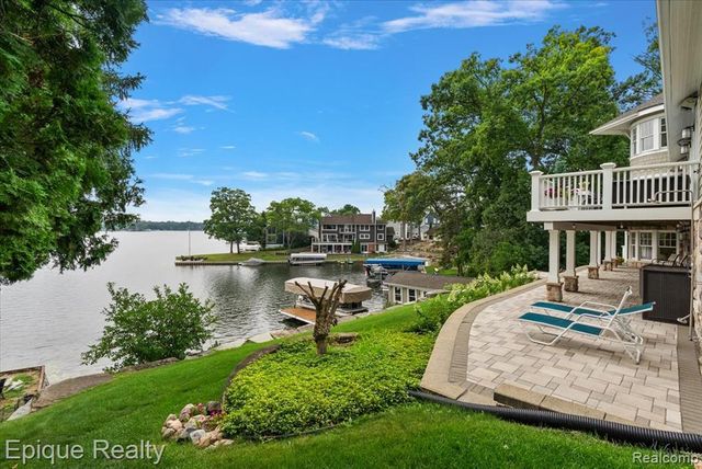 791 Central Drive, Lake Orion, MI 48362