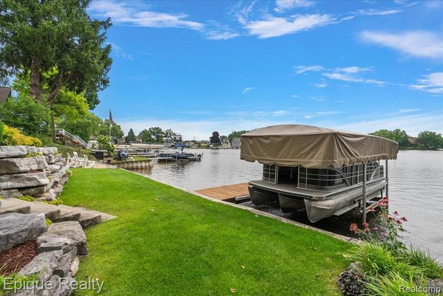 791 Central Drive, Lake Orion, MI 48362