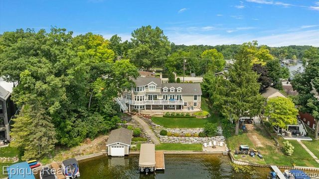 791 Central Drive, Lake Orion, MI 48362