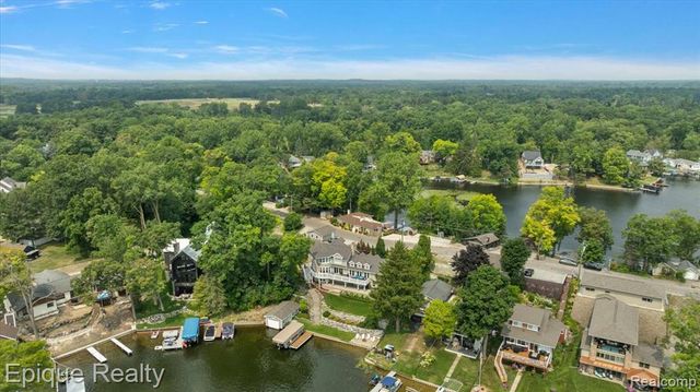 791 Central Drive, Lake Orion, MI 48362
