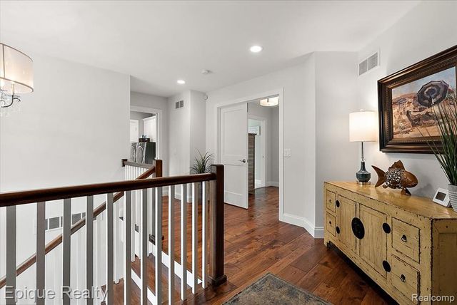 791 Central Drive, Lake Orion, MI 48362