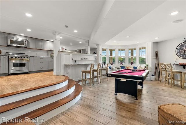 791 Central Drive, Lake Orion, MI 48362