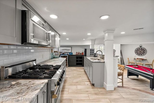 791 Central Drive, Lake Orion, MI 48362