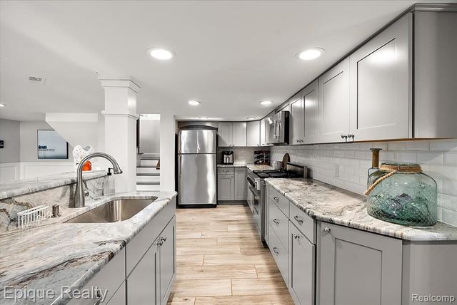 791 Central Drive, Lake Orion, MI 48362