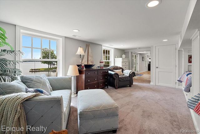 791 Central Drive, Lake Orion, MI 48362