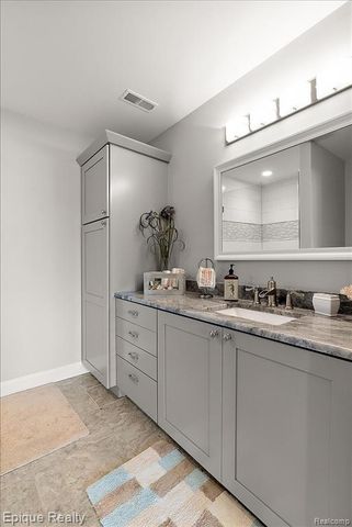 791 Central Drive, Lake Orion, MI 48362