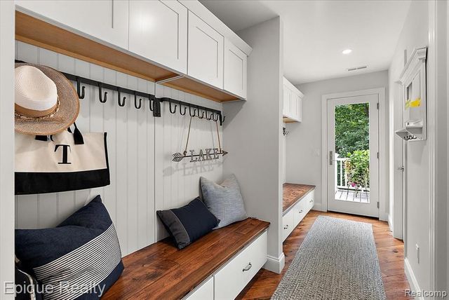 791 Central Drive, Lake Orion, MI 48362