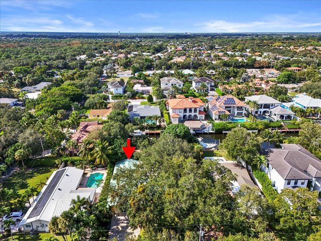 12831 S Shore Drive, Palm Beach Gardens, FL 33410