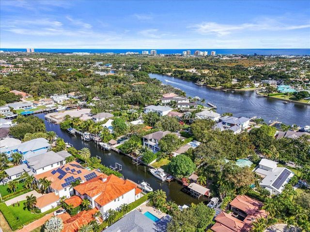 12831 S Shore Drive, Palm Beach Gardens, FL 33410