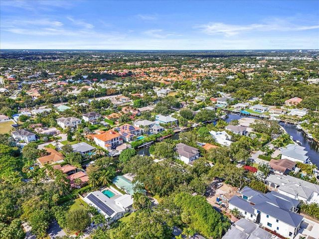 12831 S Shore Drive, Palm Beach Gardens, FL 33410