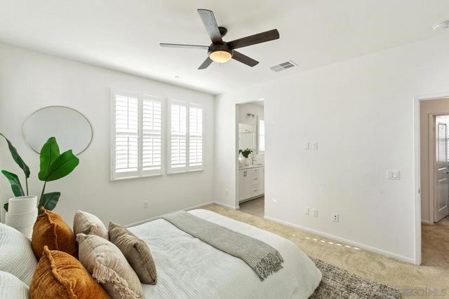 2328 Columba Gln, Escondido, CA 92025