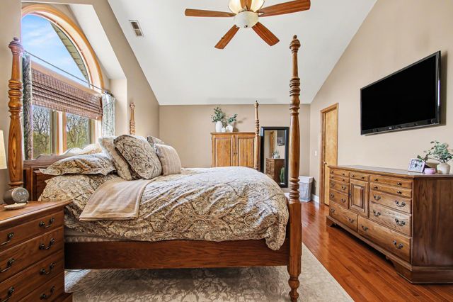 10009 Delmar Street, St. John, IN 46373