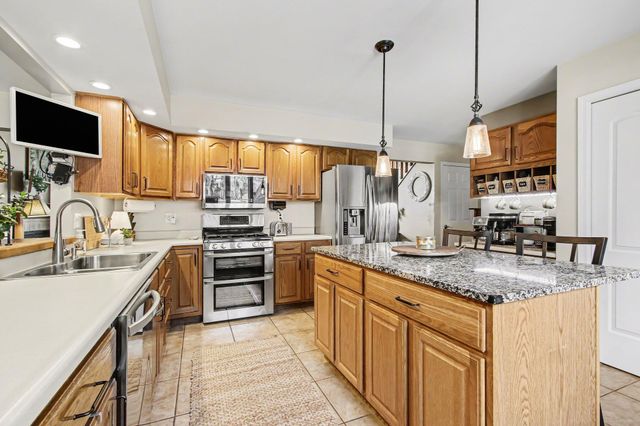 10009 Delmar Street, St. John, IN 46373