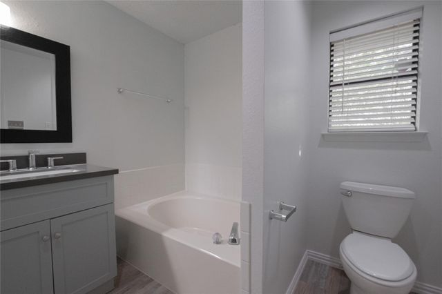 8201 Llano Avenue, Benbrook, TX 76116