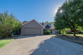 8201 Llano Avenue, Benbrook, TX 76116