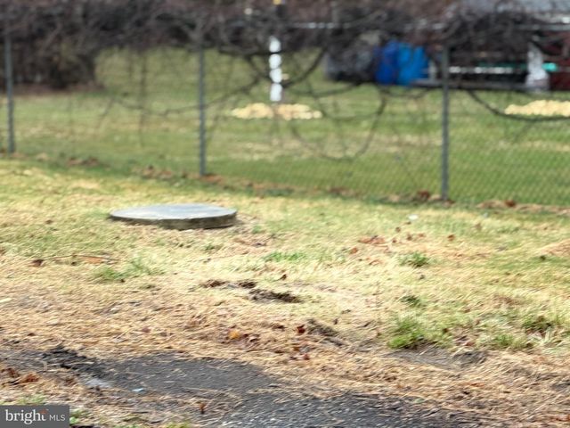 64 MAPLE AVE, Cedarville, NJ 08311