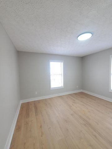 33 S Cypress Avenue, Columbus, OH 43222