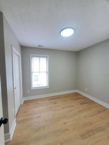 33 S Cypress Avenue, Columbus, OH 43222