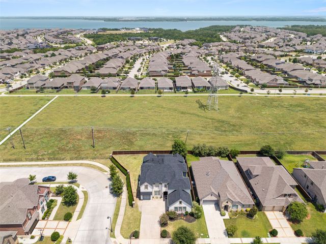 1801 Crystal Cove Lane, Wylie, TX 75098