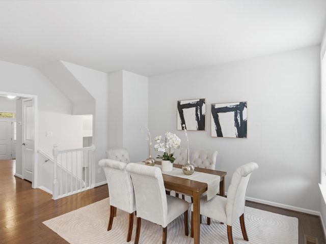 2768 Ashcombe Drive, Ann Arbor, MI 48105