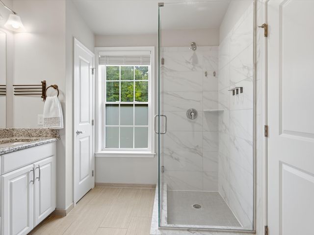 2768 Ashcombe Drive, Ann Arbor, MI 48105